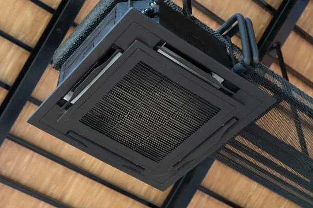 Installation de système de climatisation cassette dans un magasin à Porto-Vecchio, Porto-Vecchio, PORTO-VECCHIO Climatisation